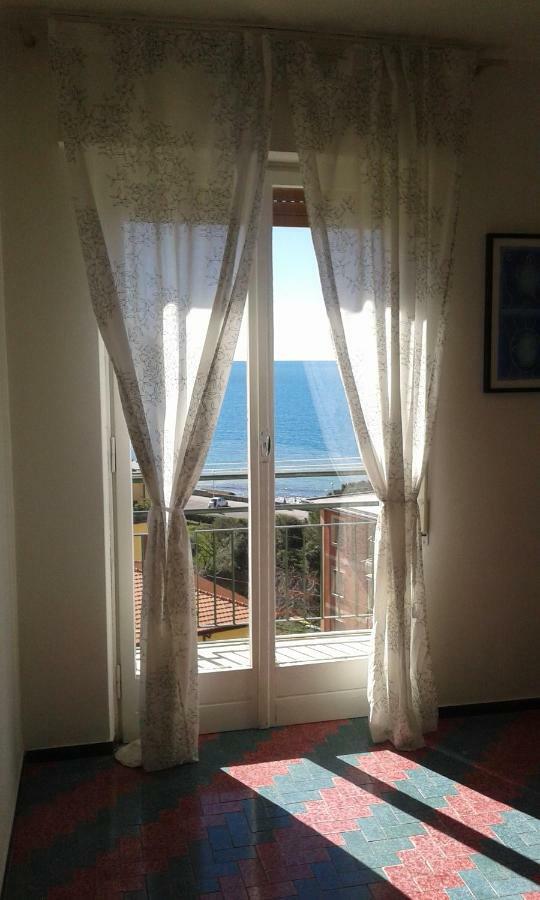Chloe Apartment Levanto Exterior photo